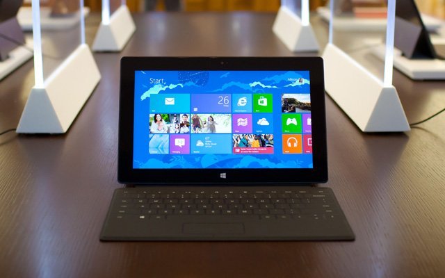 microsoft surface tablet storage space