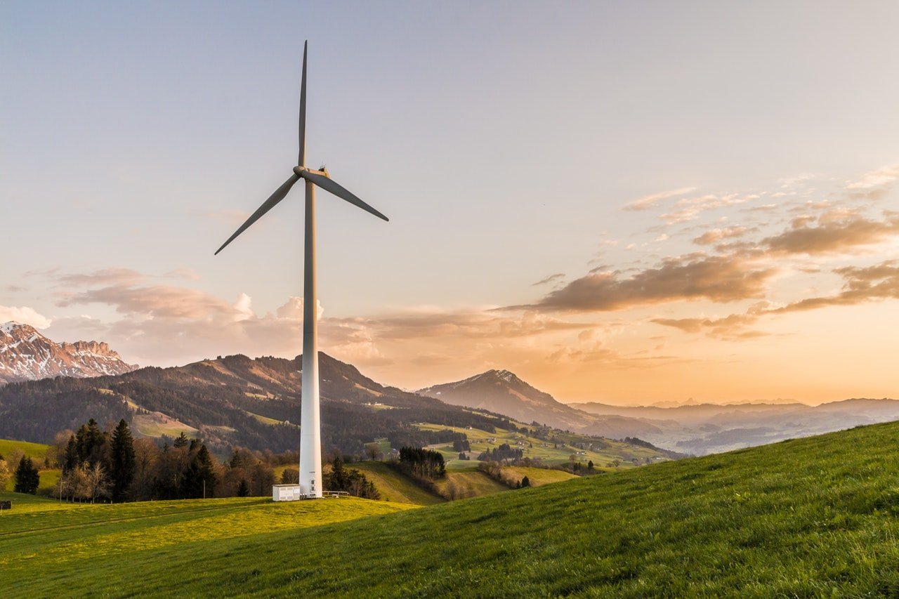 4 Reasons Why Renewable Energy Is Better For The Economy
